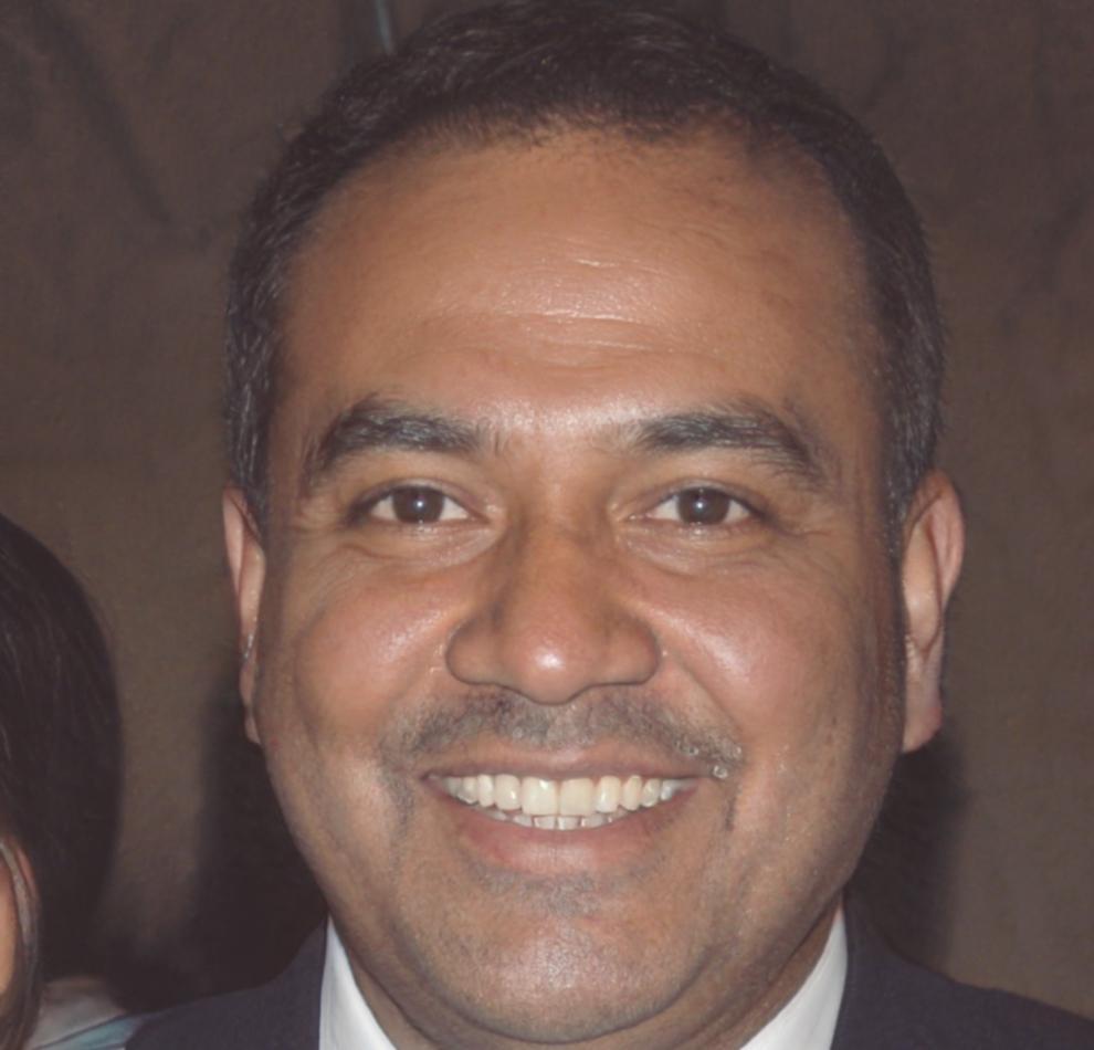 Tristán Valdecasas, Especialista en Comunicación Corporativa
